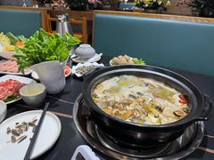 -野菌皇海景野生菌火锅(滨海大道店)