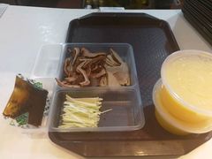 -李连贵熏肉大饼(金隅嘉品Mall店)