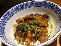 -沪西老弄堂面馆(定西路店)