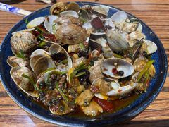 -蚝堡海鲜·威海菜·海肠捞饭·烧烤·亚洲吃蚝公司(幸福门店)