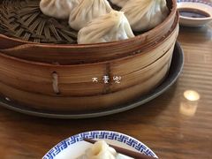 -笑来喜馄饨小笼工坊店(湖滨街店)