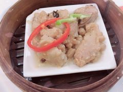 -新大咀港式茶餐厅(宝山万达店)