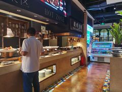 自助取餐区-亚马逊环球美食百汇(新城吾悦广场店)