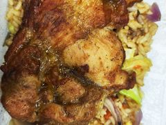 海鲜炒饭配香蒜烤鸡-玛格萝妮(汇智国际商业中心店)
