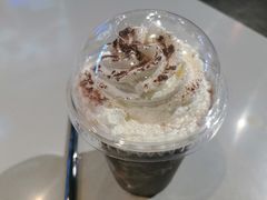 巧克力瑞纳冰-瑞幸咖啡(凤凰海负一楼美食街店)