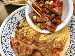 -李与白包子铺(桐梓林店)
