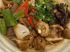 -佬钱湾仔(衣裳街店)