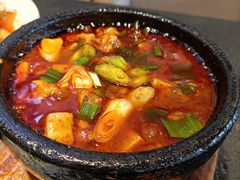 -万重锦·人文川菜馆(骡马市店)