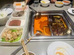 -海底捞火锅(旭辉MALL店)