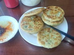 -老山记海城馅饼大酒店(振兴小区店)