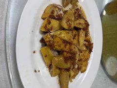 -辉记虾塘海鲜农庄