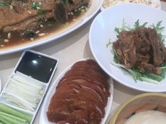 -梅利汴京烤鸭•开封豫菜地标店(铁北街店)