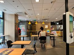 -麦当劳(燕顺路店)