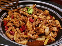香辣蛙-蛙小侠·沸腾砂锅(南山欢乐颂店)