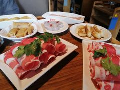 肥牛-傣妹火锅(南京东路一店)