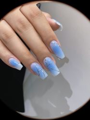-花岐款式专研健康美甲沙龙
