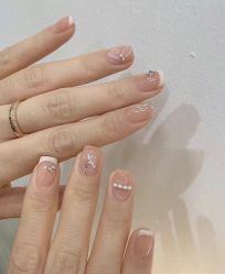 -LILY NAILS美甲美睫