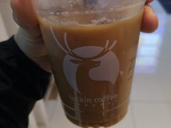 -瑞幸咖啡(尼盛尚品汇店)
