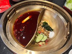 牛油鸳鸯锅-红运火锅·中国名火锅·国风演绎(省体店)