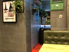 -愉肴麻辣香锅(中山路店)