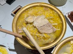 -关东小磨东北菜(漕河泾印象城店)