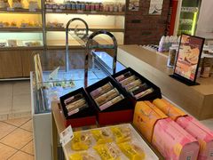 -顶东面包花园·生日蛋糕(太平店)