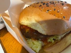 -牛约堡·手作牛肉汉堡(长宁店)