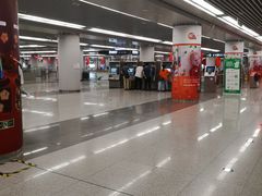 -新百广场(地铁站)