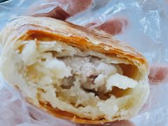 鲜肉月饼-草庐酒家