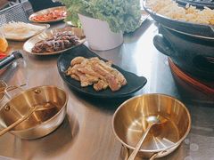 -胡悦里韩式烤肉(芝罘万达广场店)
