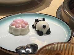 -余欢领鲜火锅(新街口店)