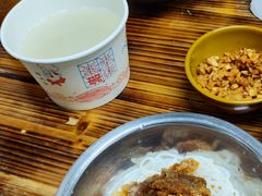 -舌尖上的米粉(阳朔二店)
