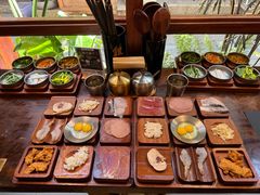 -银米·云南传统过桥米线(双廊黑金冠店)