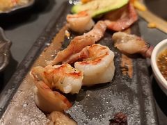 -铭牛烧肉·和牛海鲜自助(高新月牙湖店)