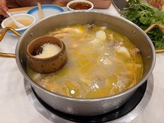 -朴小妹人参鸡汤火锅(长白山万达店)