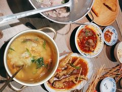 -肖四女乐山跷脚牛肉(滨江天街店)