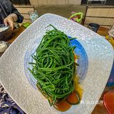 你还别说这家小酒馆有点东西！！