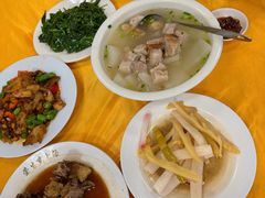 -荣生萝卜汤饭店
