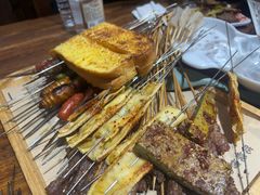 -东大桥小国抻面烧烤(长通路店)