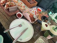 -Famous肥猫墨西哥音乐餐吧(五棵松华熙LIVE店)