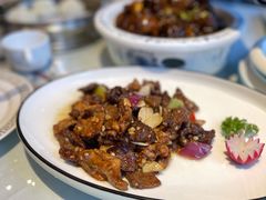 精品老爆三-狗不理(贵宾楼店)