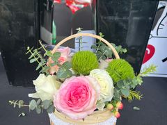 -上海汇之星奔驰4S店(浦东新店)
