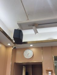-一東造型烫发染发