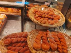 -巴黎贝甜(大宁国际商业广场店)