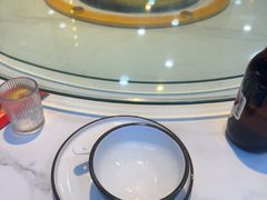 -鸿亨泰杂鱼馆(港馨家园店)