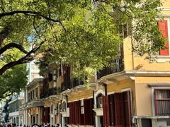 -星巴克臻选(广州沙面店)