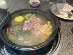 -野迹·石橄榄鸡·烧烤(新洲店)