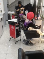 -吉艺心专业美发造型