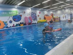 -熊小米专业儿童游泳馆