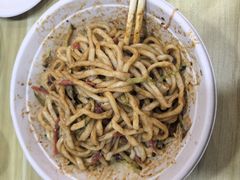 -黑八私房老北京炸酱面